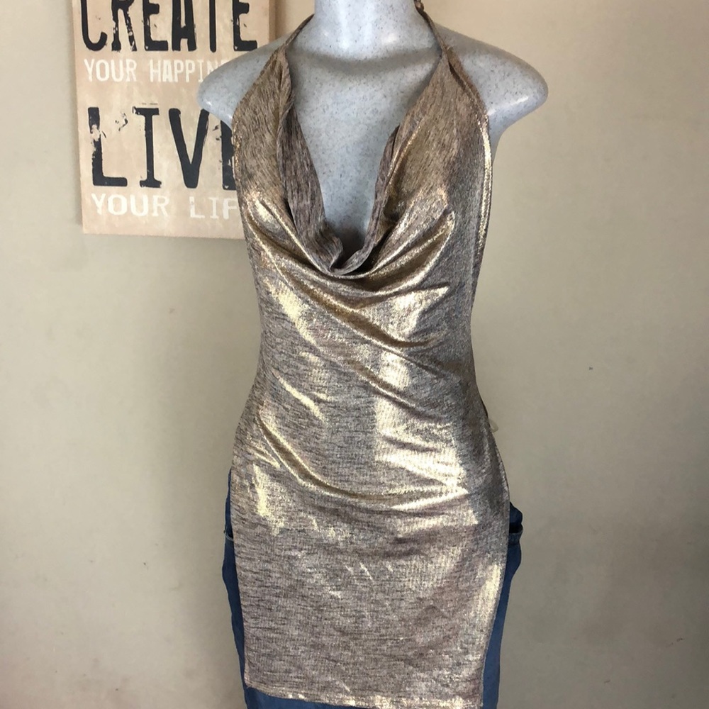 Auditions Shiny Halter Top - Picture 2 of 8